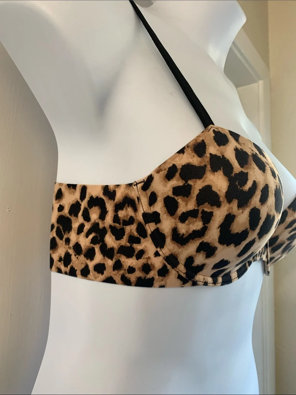 Victoria's Secret Leopard Bra Size 36B
